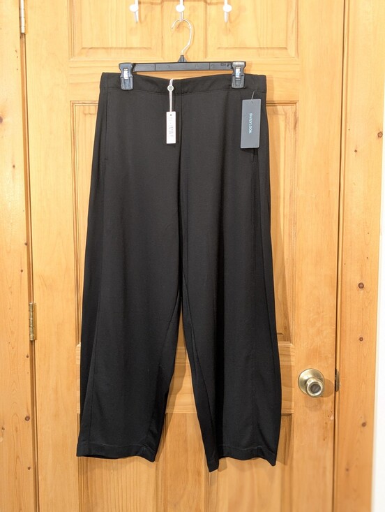 Max Studio Pants - Max Studio NWT Barrel Leg Trouser Pants Black Mid Rise Ankle Length Womens LG